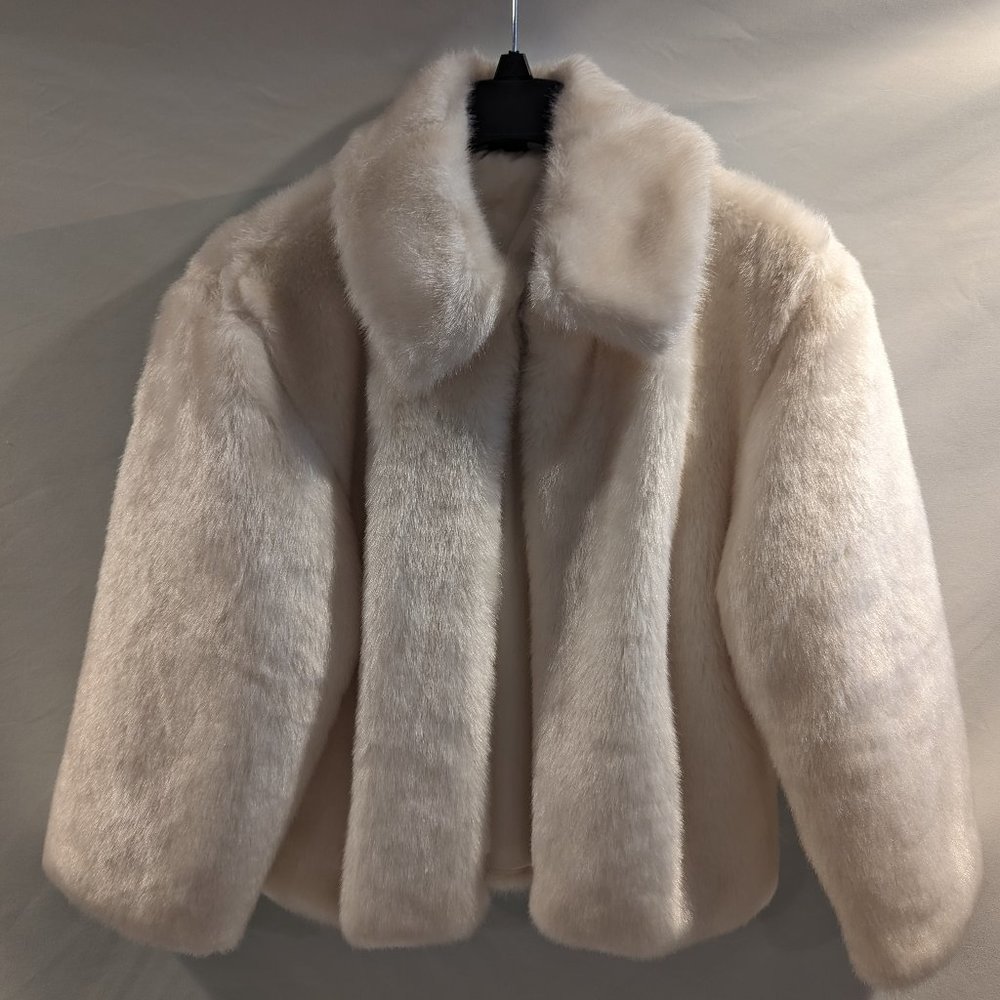 Women's Large Cejon Faux Fur Jacket Ivory Waist Length Hook & Eye Shawl